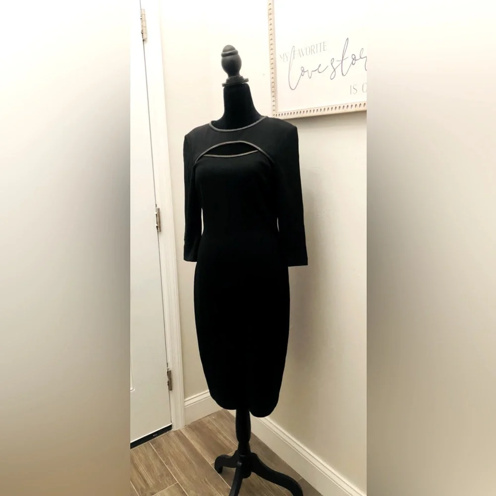 ST JOHN Milano Knit Cocktail Dress. - Picture 2 of 7